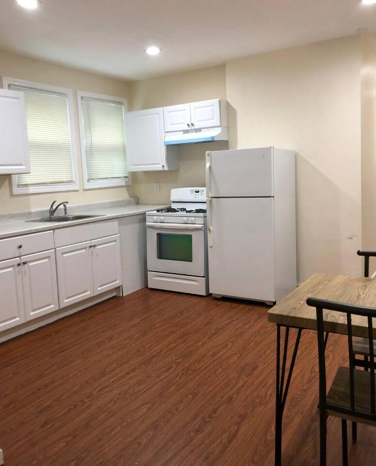 Spacious And Private Apartment With 3 Bedrooms And 1 Bathroom Near Newark International Airport Ewr And New York City Dış mekan fotoğraf